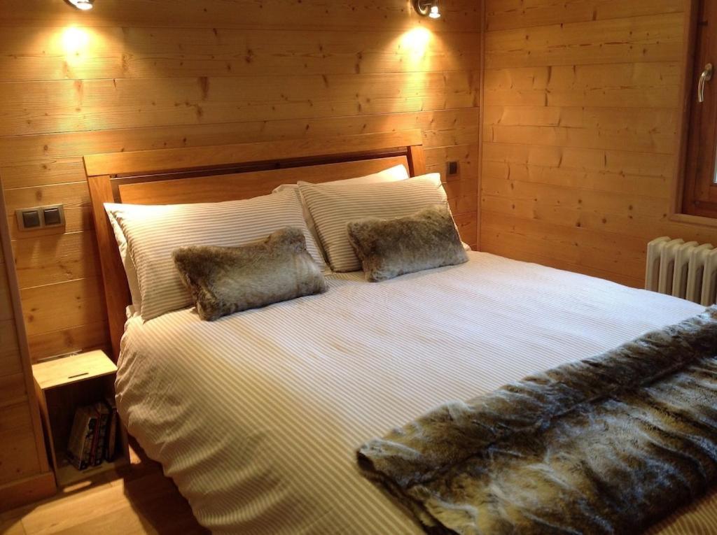 Spacious Ski Chalet In Traditional French Village, Sleeps 8, Four Star With Fibre Broadband Abondance Exterior foto